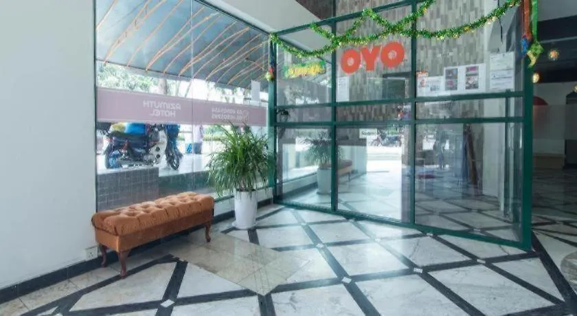 Oyo 1045 Azimuth Hotel Kuala Lumpur Malesia