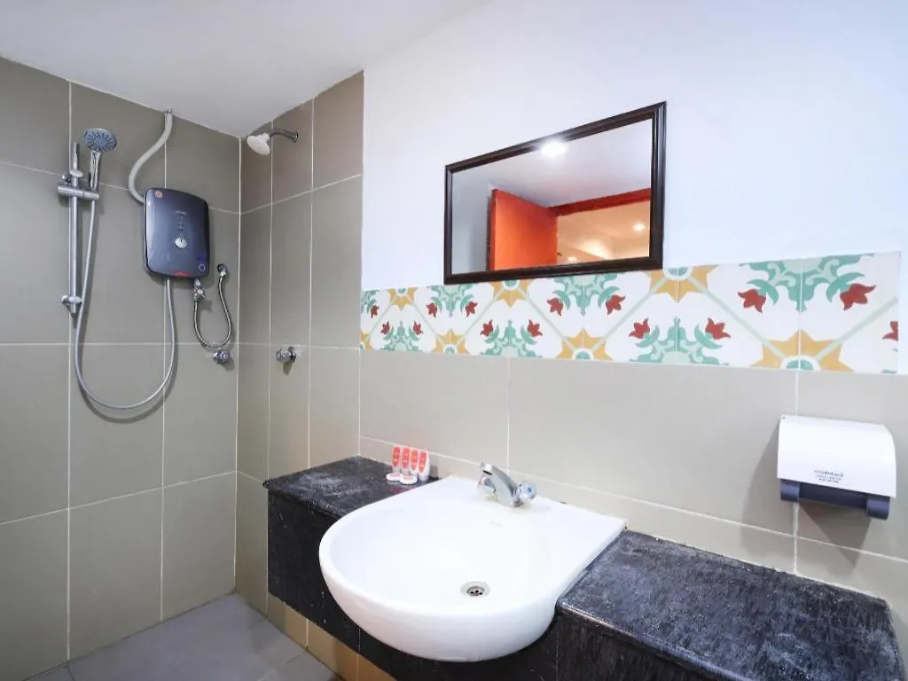 ***  Oyo 1045 Azimuth Hotel Kuala Lumpur Malaysia